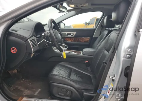 2011 Jaguar Xf из США, поврежденный, VIN SAJWA0FB6BLS12162